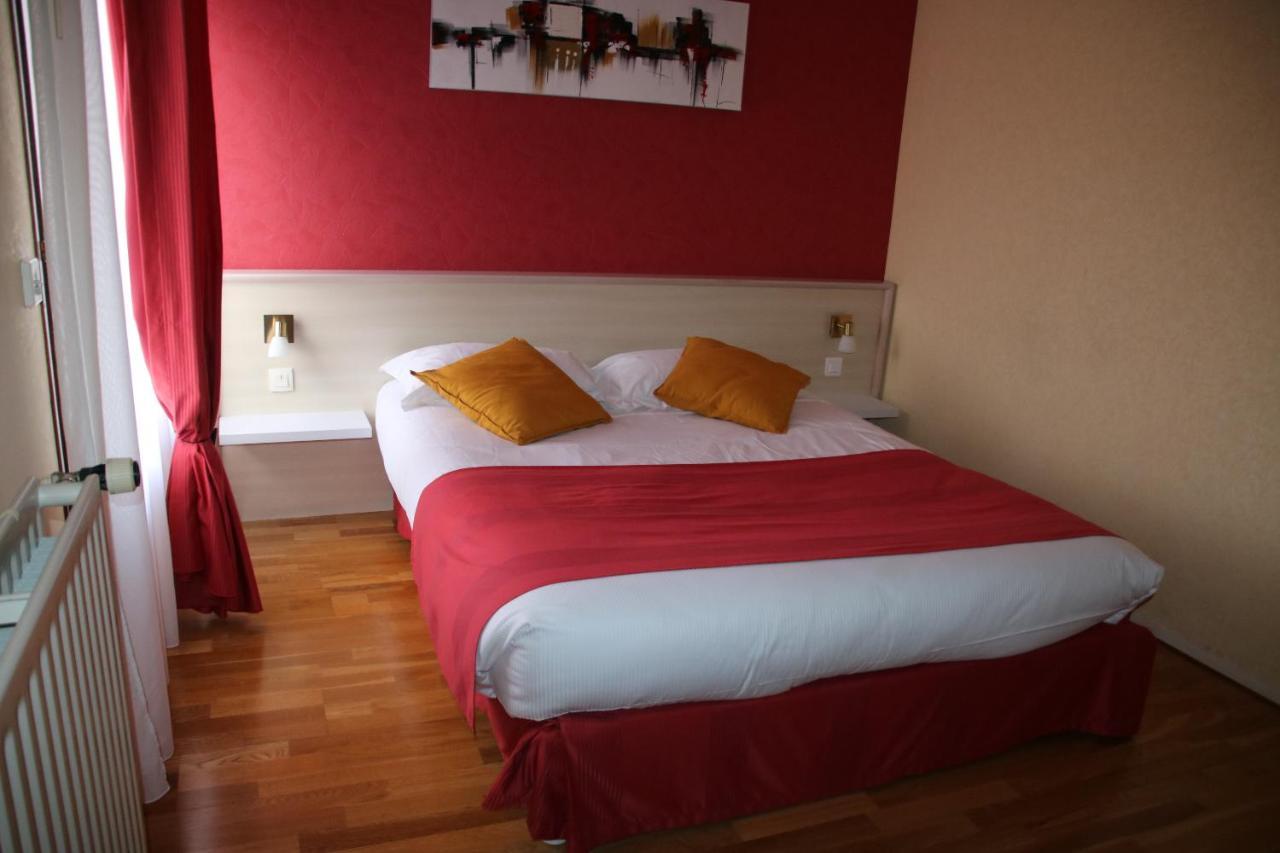 Hotel Etesia Feurs Екстериор снимка